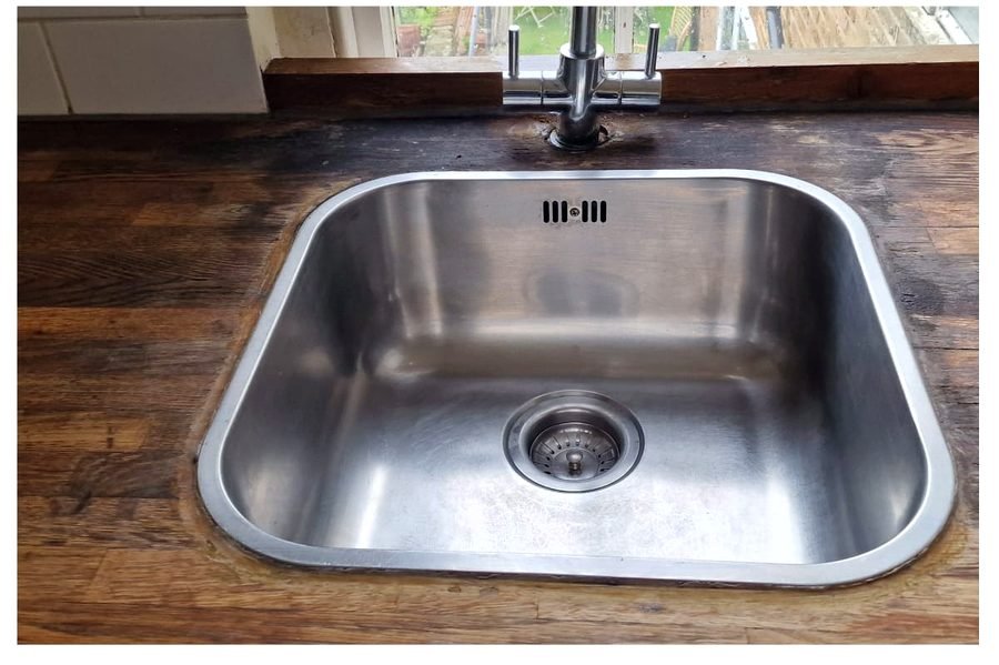 Steel sink & wood worktop after deep cleaning